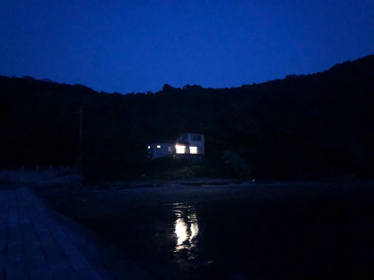Villa Chillon Shodoshima Bagian luar foto